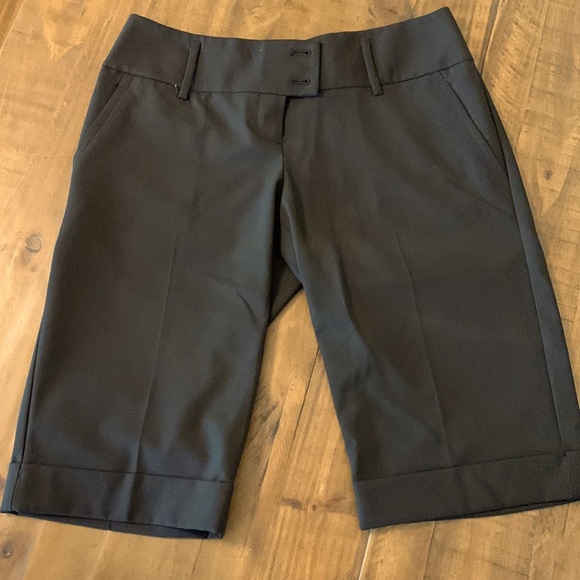 The Limited Pants - NWT - Limited Black Collection- Drew Fit